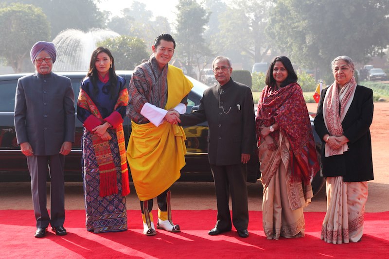 The royal couple with Indian president and prime minister during the state visit in January 2013. Photo: Facebook page of the King