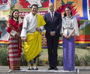 The two royal couples pose for photo before the meeting 